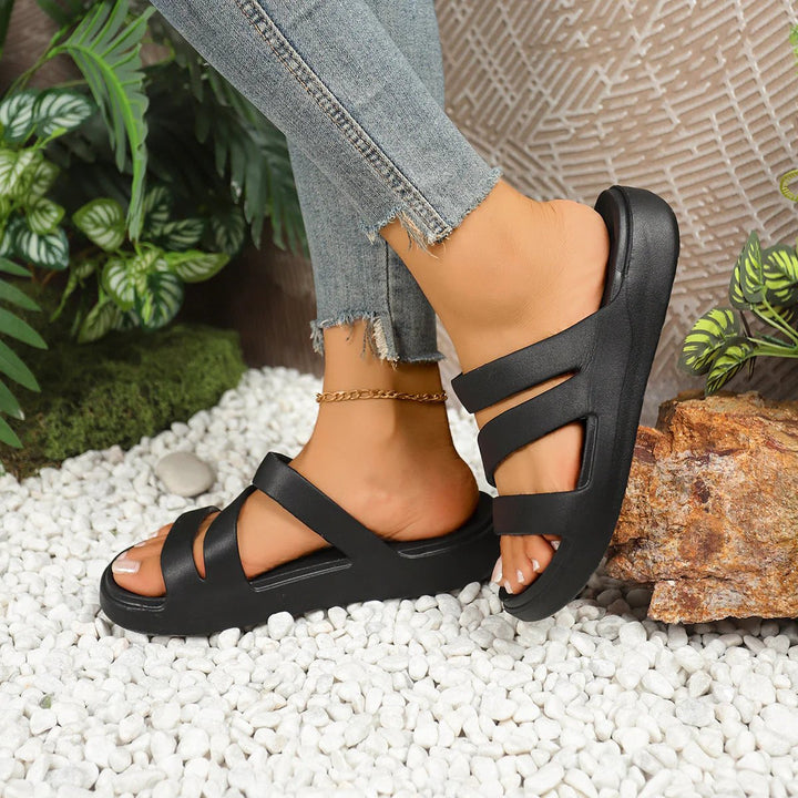 Nina™ – Polstrede Stroppesandaler med Platå