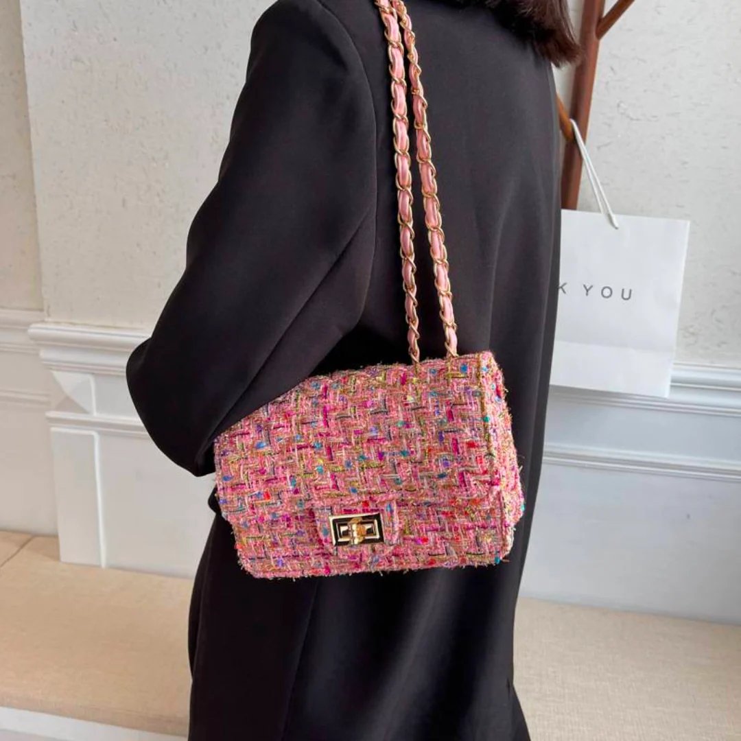 Siri™ – Ruted Kjedeinspirert Crossbody Veske