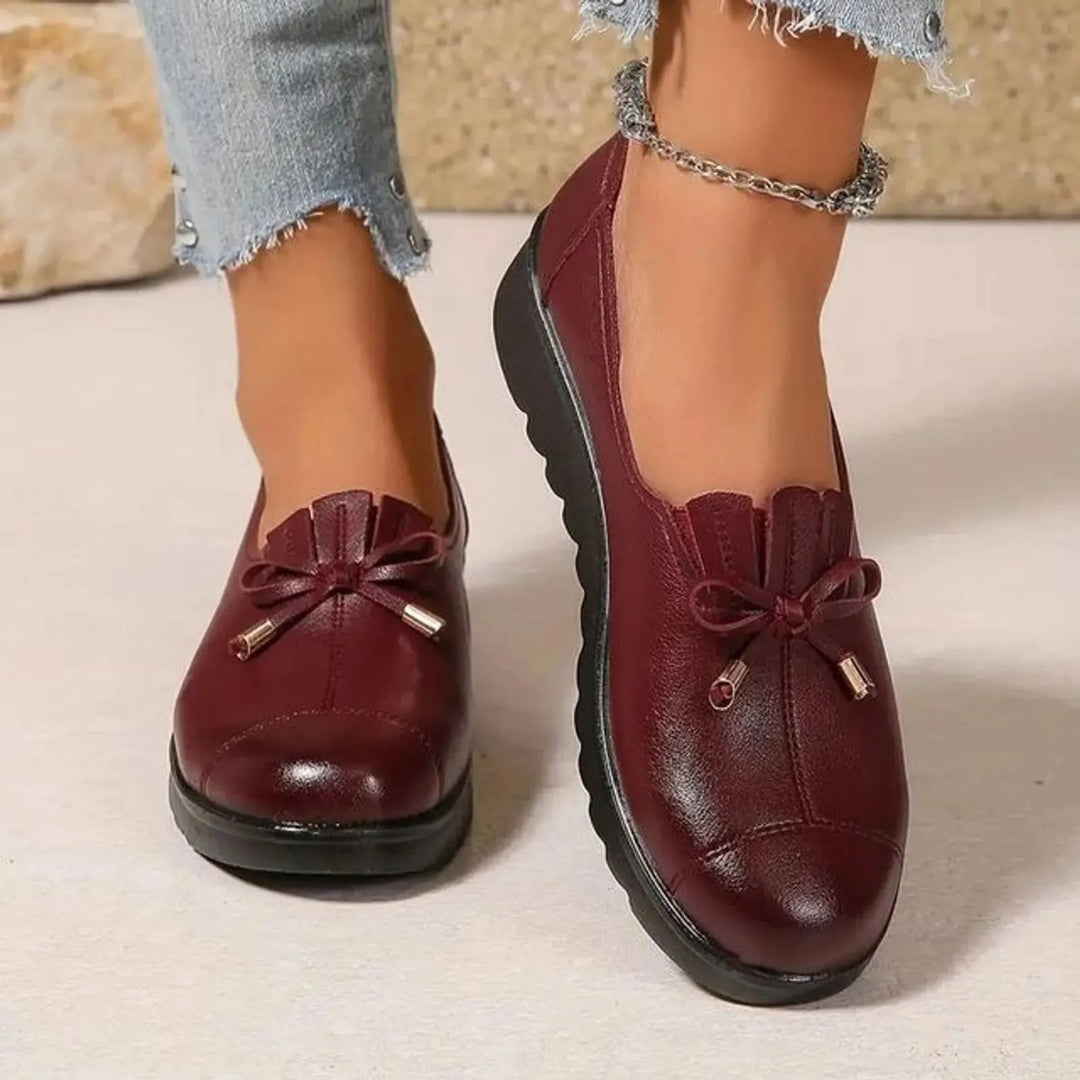 Henriette™ – Bueformet støtter og komfortable loafers
