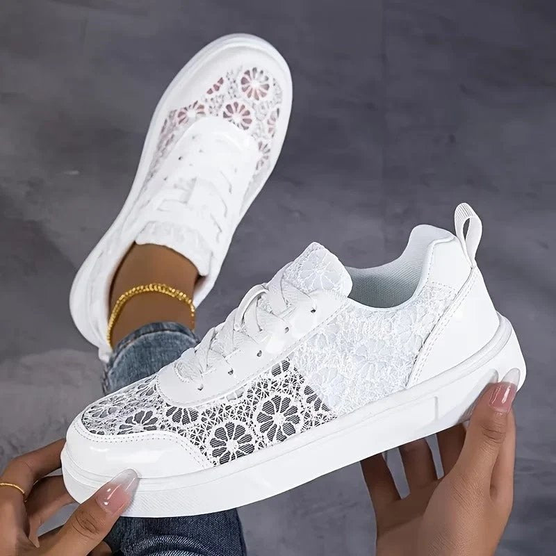 Flora™ – Blomstrete Spise Lisse Opp Plattform Sneakers