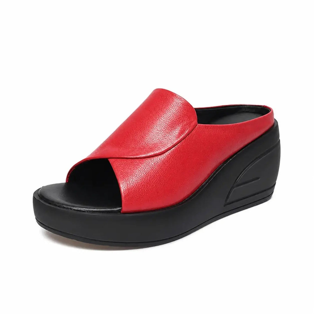 Brita™ – Ortopediske Slip-On Wedge Sandaler