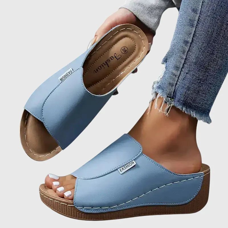 Vilde™ – Ortopediske kile sandaler med svangstøtte