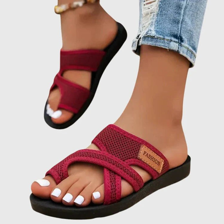 Nina™ – Ortopediske Sandaler med Krysstrapp