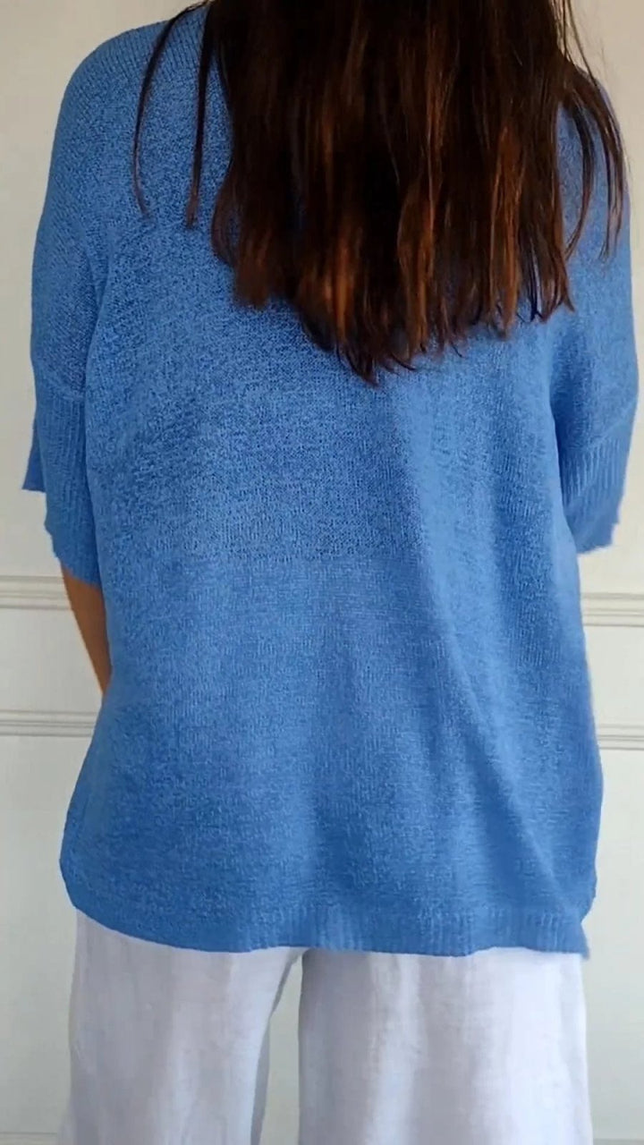 Sigrid™ – Lettstrikket V-hals Topp