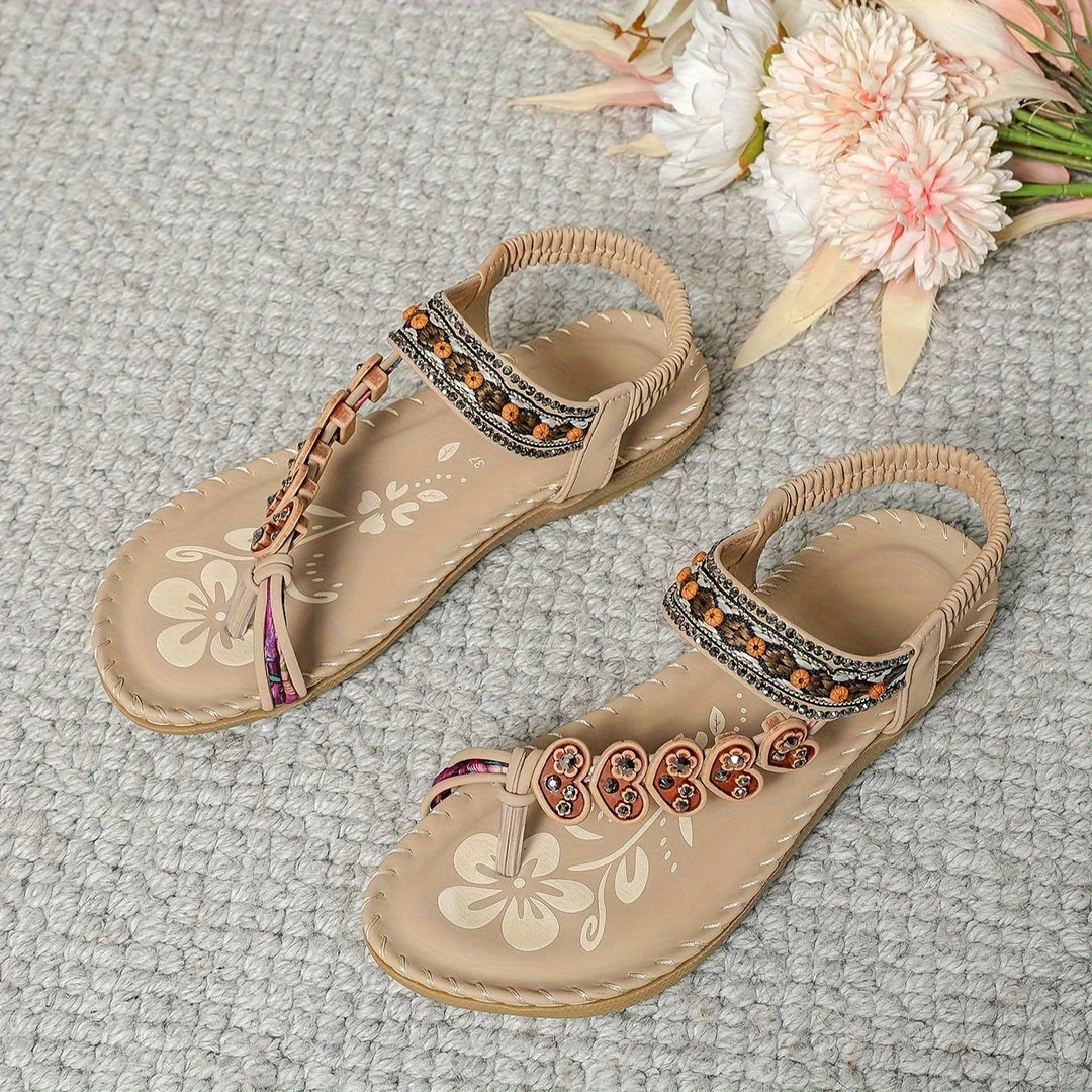 Carina™ – Perlede T-stropp Polstrede Flate Sandaler