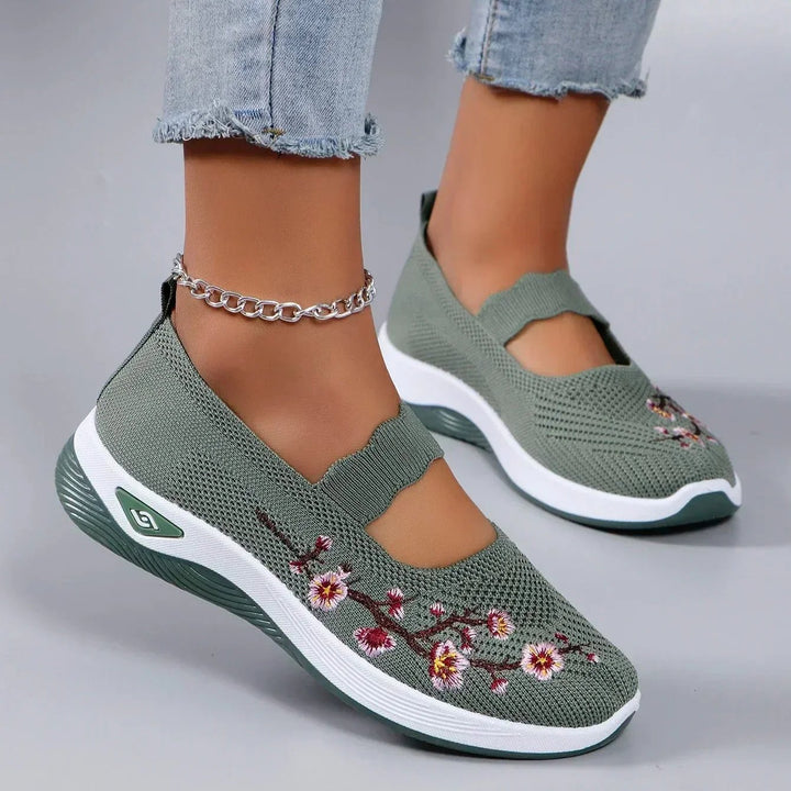 Lara™ – Blomsterbroderte Pustende Mesh Gå-Sneakers
