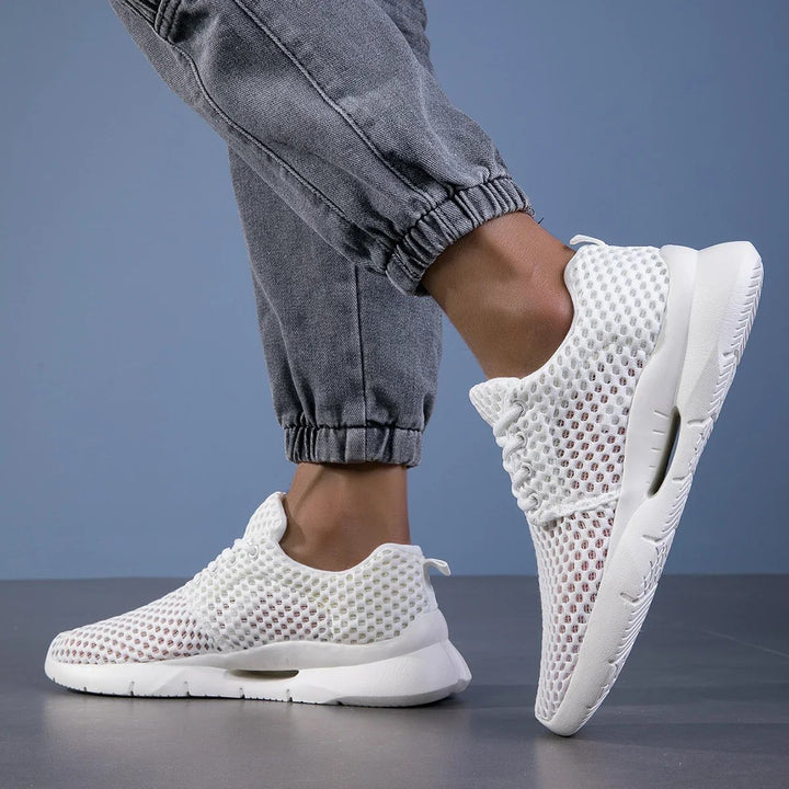 Tobias™ – Pustende Mesh Nette Sneakers med Snøring