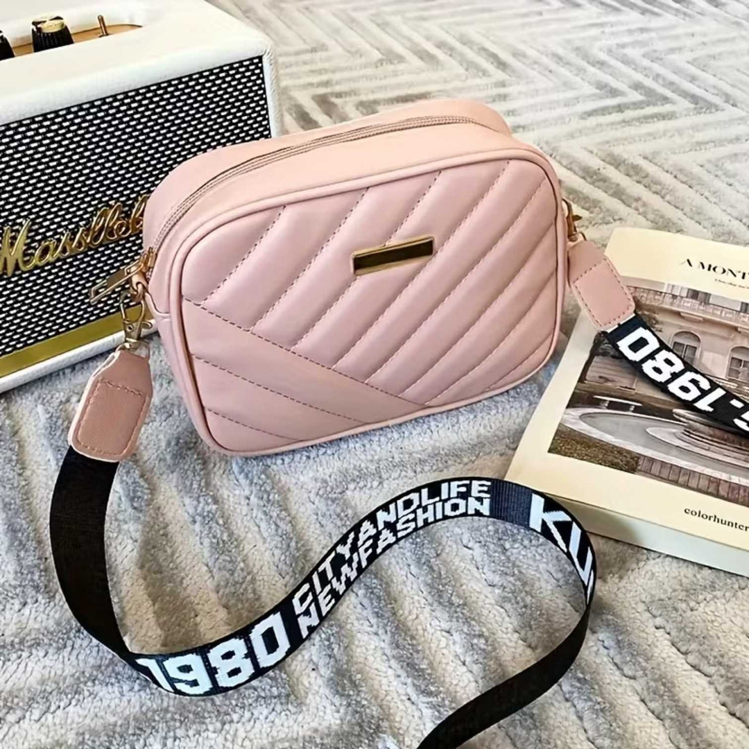 Anniken™ – Kviltet Crossbody Kamera Veske med Justerbar Rem