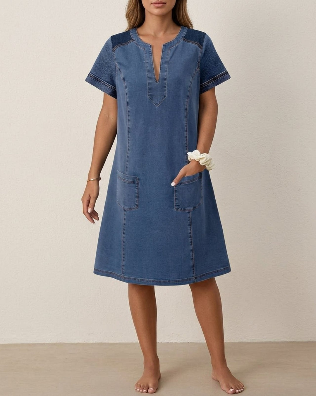 Isa™ – | V-Hals Korte Ermer Lommedress