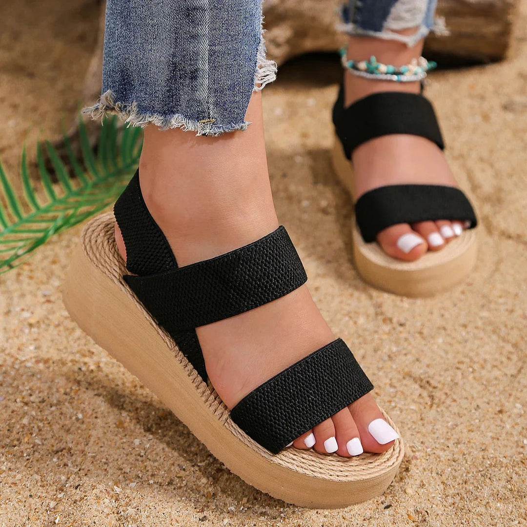 Turid™ – Teksturert Stroppe Plattform Sandaler