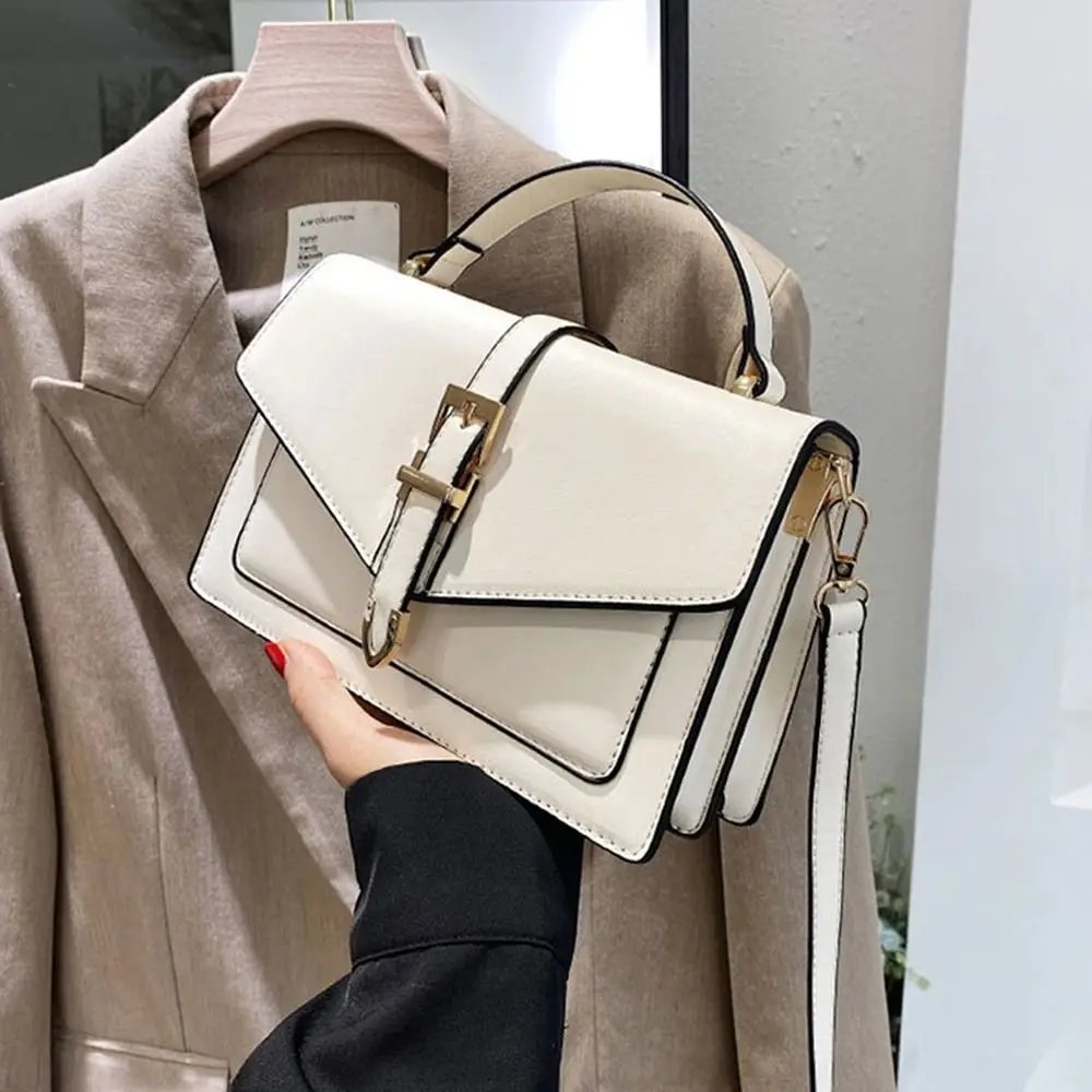 Dagmar™ – Spennefront Strukturert Crossbody Bag