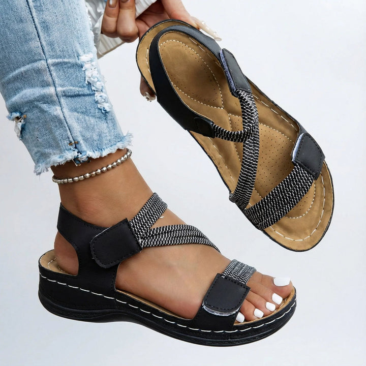 Nanna™ – Orthopediske Justerbare Rem Sandaler