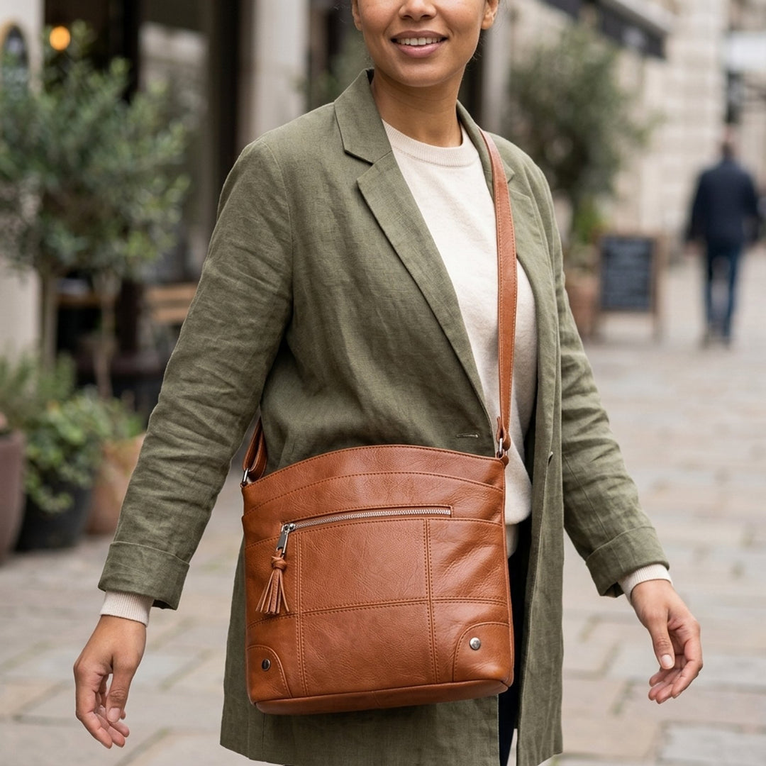 Helen™ – Sømmet Crossbody Bag med Justerbar Stropp