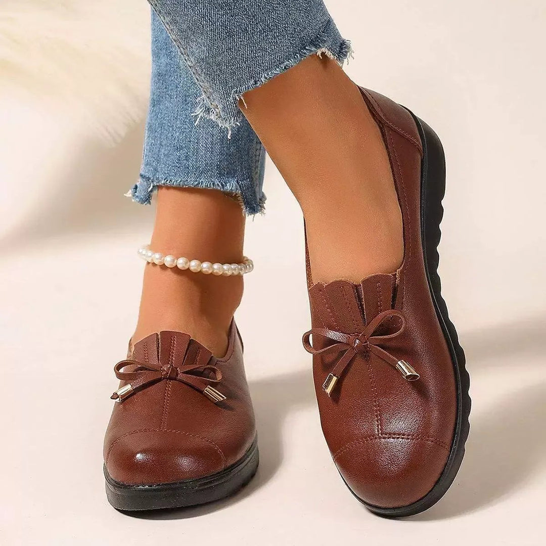 Henriette™ – Bueformet støtter og komfortable loafers