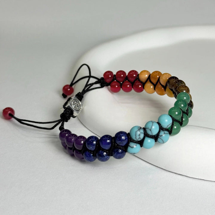 Aura™ – Armbånd med perler av 7 chakra edelstener