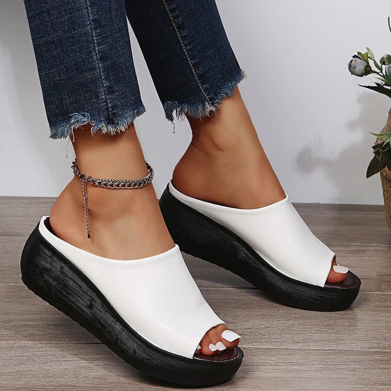 Gry™ – Ortopediske plattform sandaler med slip-on design