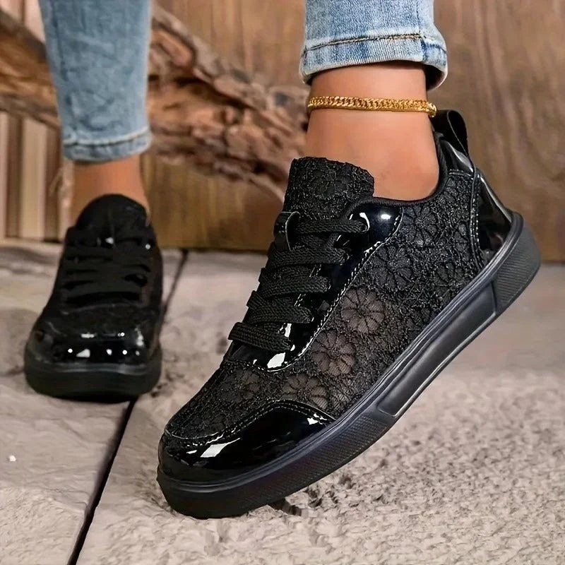 Flora™ – Blomstrete Spise Lisse Opp Plattform Sneakers
