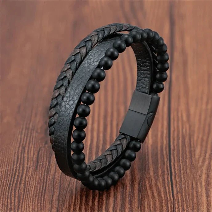Nina™ – Sett med armbånd med flere strenger og perler