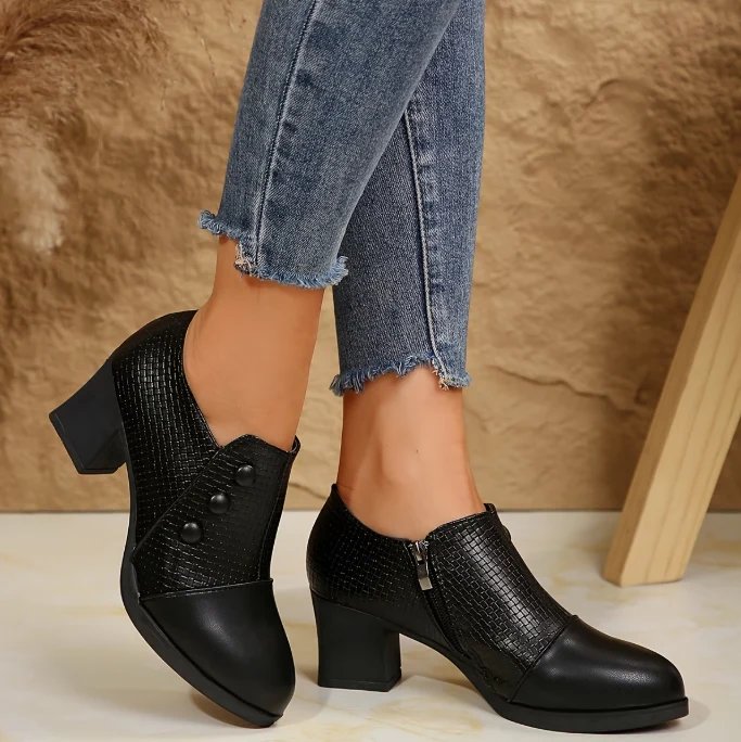 Mona™ – Ergonomiske Blokkhæl Ankelpumps