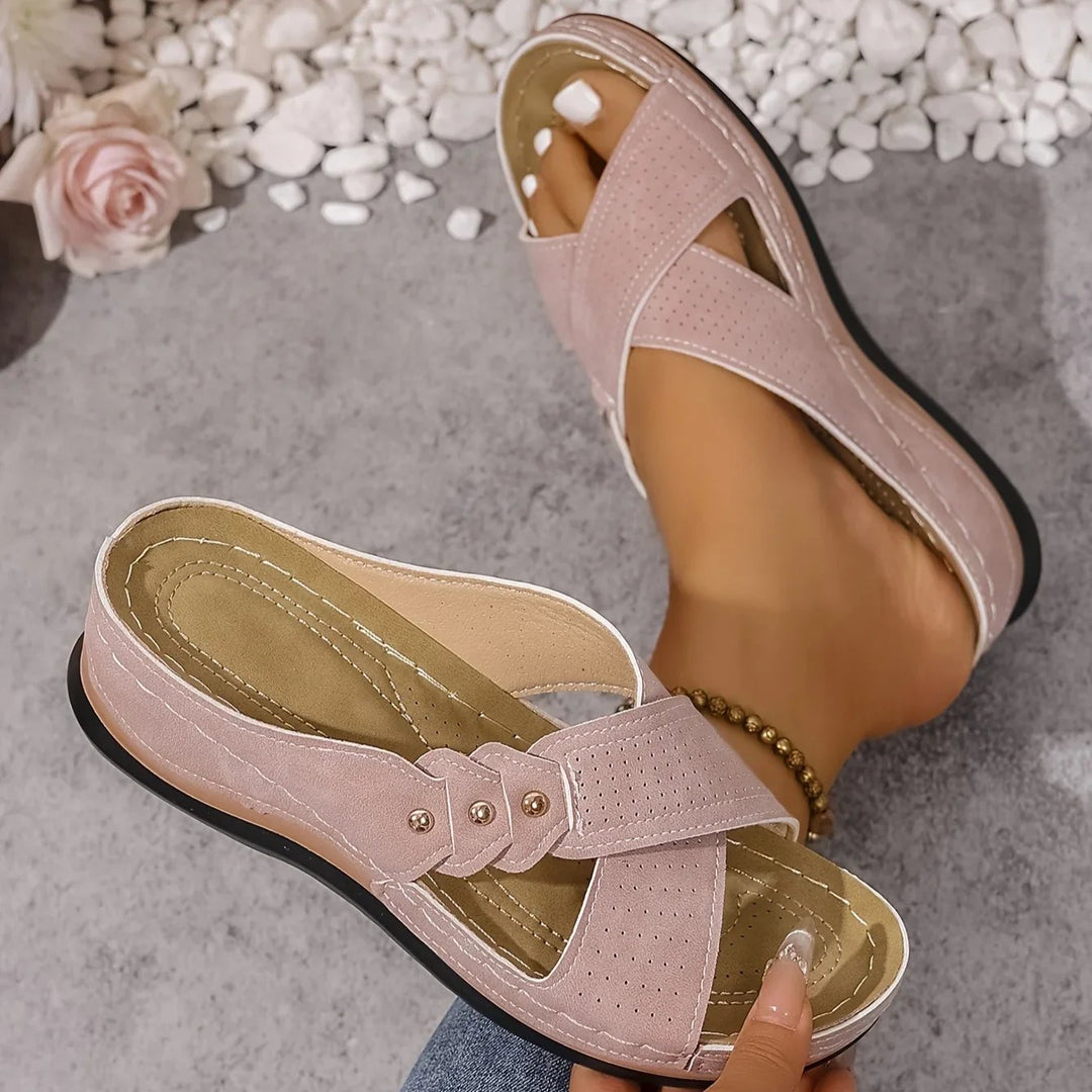 Fiona™ – Ortopediske polstrede kile-sandaler