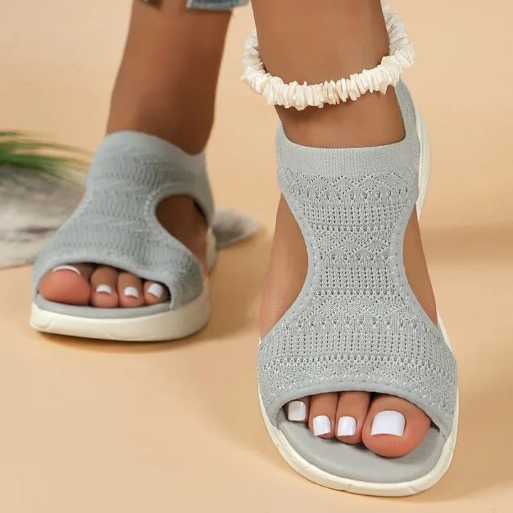 Berit™ – Pustende Strikk Slip-On Platåsandaler