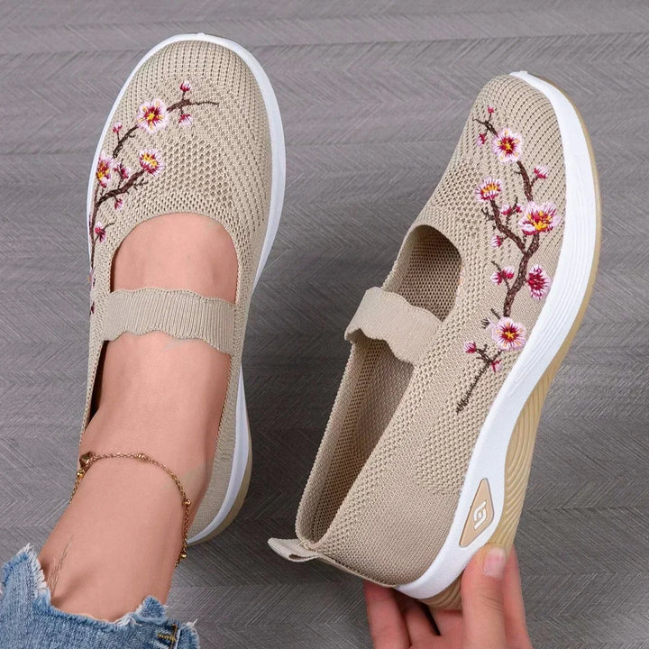Lara™ – Blomsterbroderte Pustende Mesh Gå-Sneakers