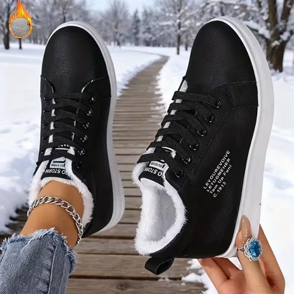 PlushStep™ – | Behagelige snøresko med fleecefôr