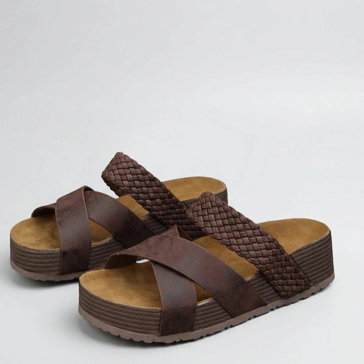 Vera™ – Ergonomiske ortopediske sandaler med fotsengstøtte