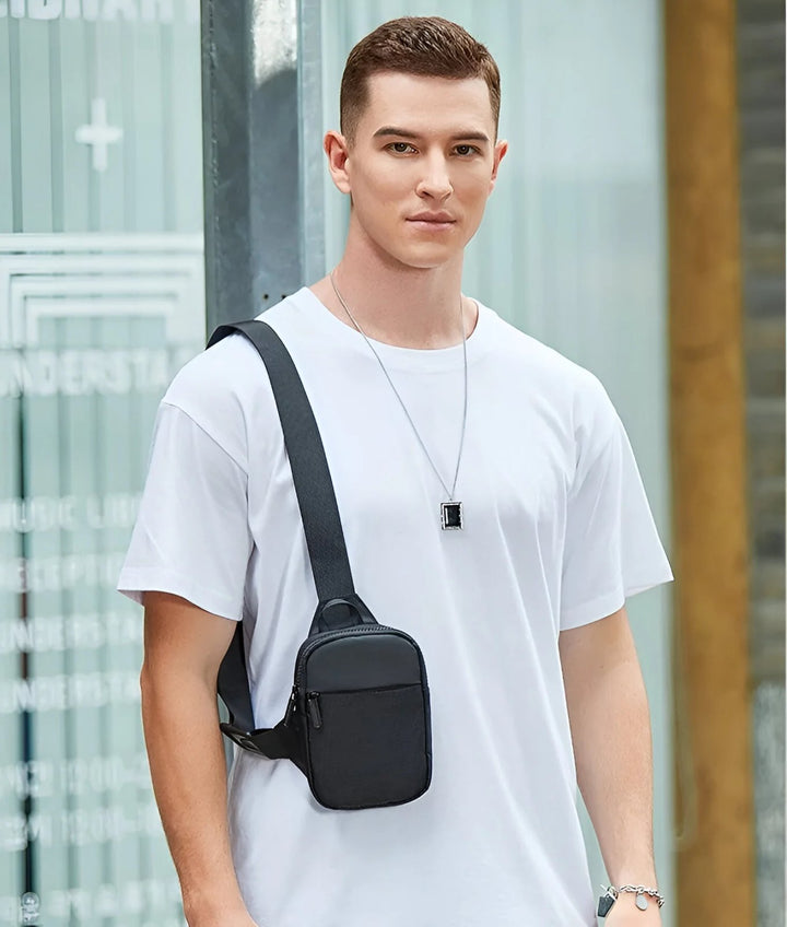 Roven™ – Justerbar Stropp Unisex Sling Brystveske