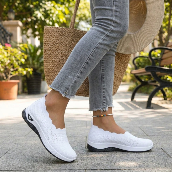 Anine™ – Pustende Slip-On Komfort Sneakers