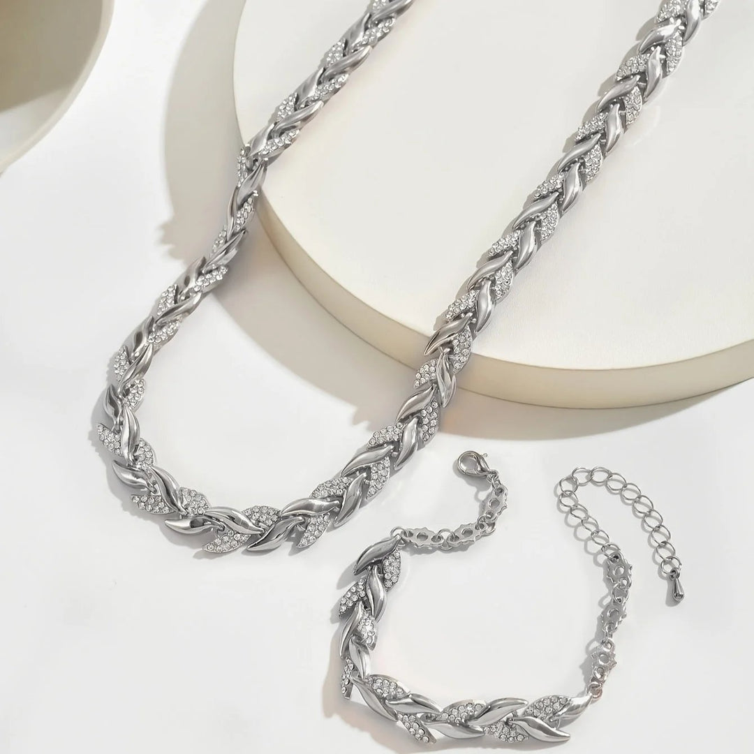 Evelisse™ – Glitrende Blad Halskjede & Armbånd Sett
