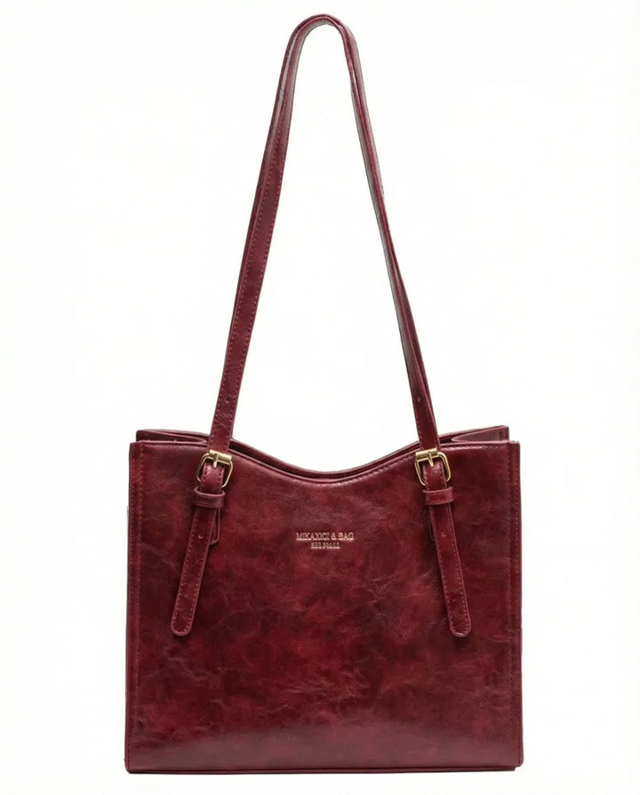 Karoline™ – Strukturert vegan skinn totebag med charm