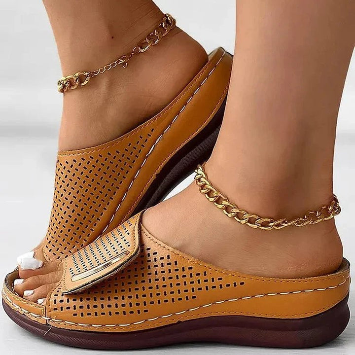 Margaret™ – Perforerte Slip-On Komfort Sandaler