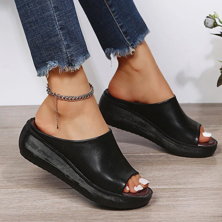 Gry™ – Ortopediske plattform sandaler med slip-on design