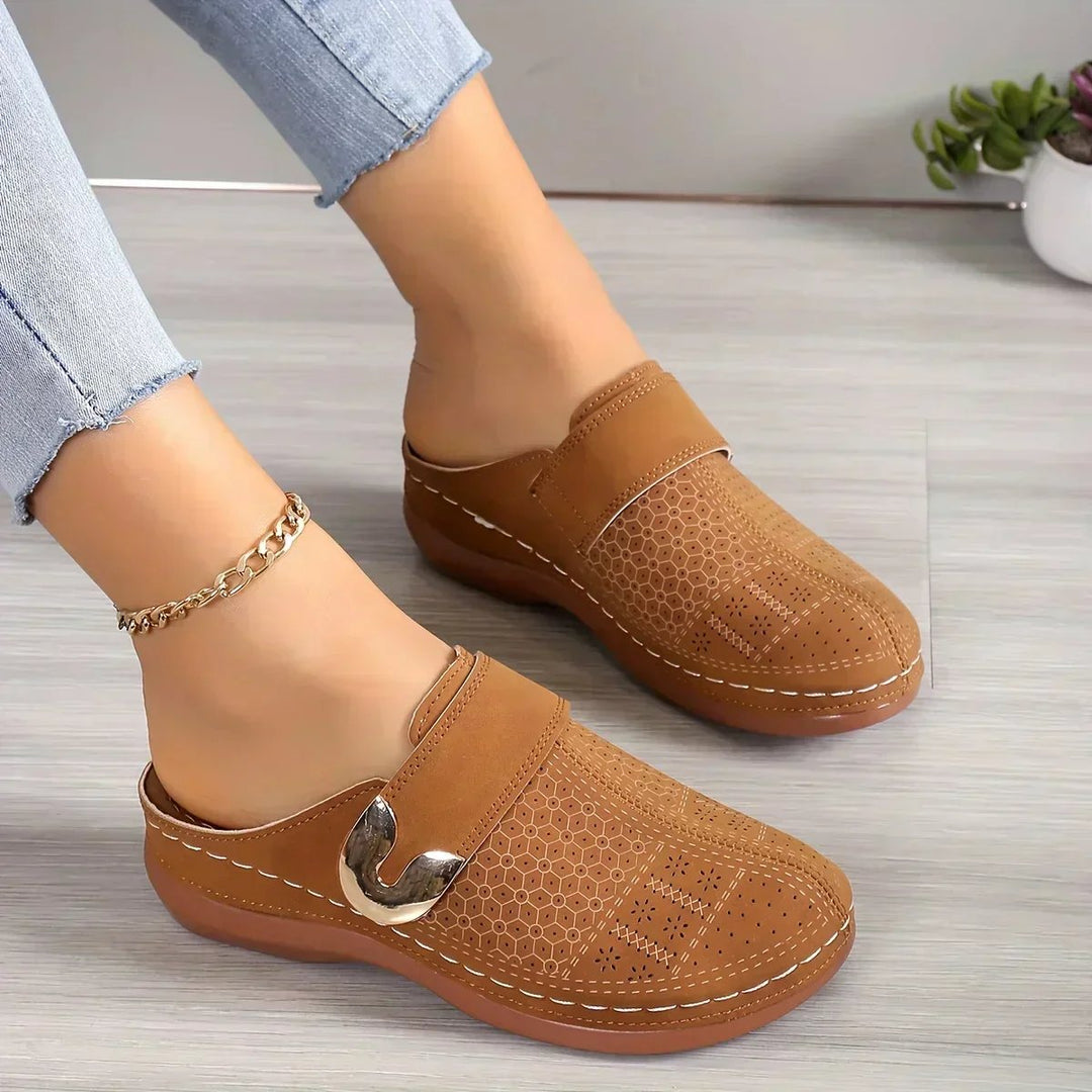 Hedvig™ – Perforerte Ortopediske Slip-On Muler